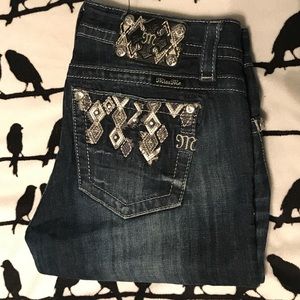 Miss me mid-rise curvy crop Sz 28